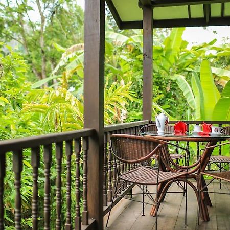 Villa Sri Kampung Kuah Ngoại thất bức ảnh